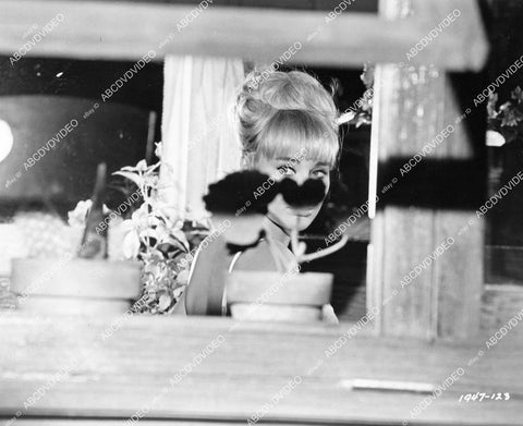 crp-08690 1965 Elke Sommer film The Art of Love crp-08690