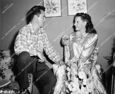 crp-08784 1948 candid Larry Parks, Jean Peters film The Sign of the Ram crp-08784