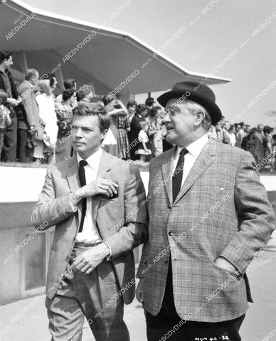 crp-08837 1963 Karl Bohm, Andrew Cruikshank film Come Fly with Me crp-08837