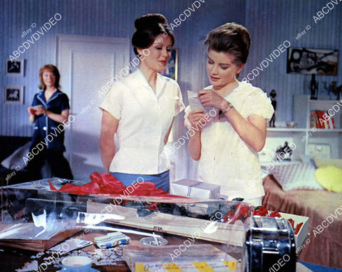 crp-08853 1963 Pamela Tiffin, Dolores Hart film Come Fly with Me crp-08853