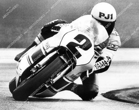 crp-09084 1970's some Yamaha motorcycle racer crp-09084