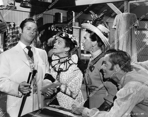 crp-09195 1951 Robert Cummings, Ellen Corby film The Barefoot Mailman crp-09195