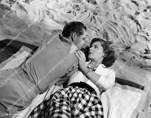 crp-09425 1950 Viveca Lindfors, Glenn Ford film The Flying Missile crp-09425