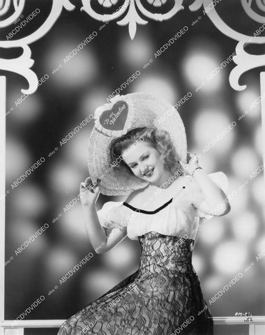 crp-00949 1942 unknown Universal starlet Valentine's Day vintage pinup crp-00949