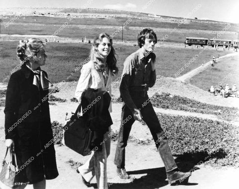 crp-09516 1973 Estelle Parsons, Lindsay Wagner, Peter Fonda film Two People crp-09516