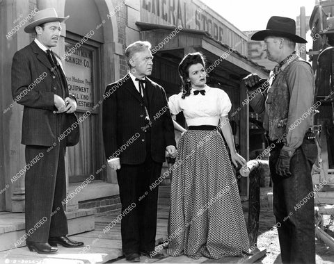 crp-09685 1946 Norman Willis, Nolan Leary, Doris Houk film Heading West crp-09685