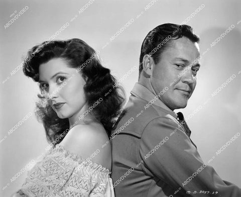 crp-09726 1948 Patricia Barry, Kirby Grant film Singin Spurs crp-09726