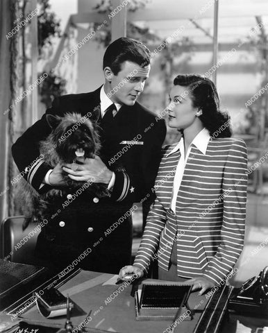 crp-09759 1946 Robert Sterling, Patricia Medina & Scotty terrier dog film The Secret Heart crp-09759