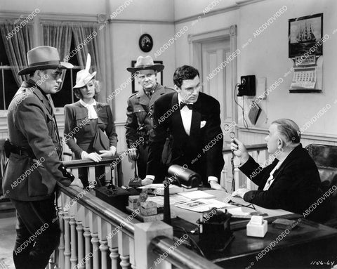crp-09897 1940 Kaaren Verne, Walter Pidgeon film Sky Murder crp-09897