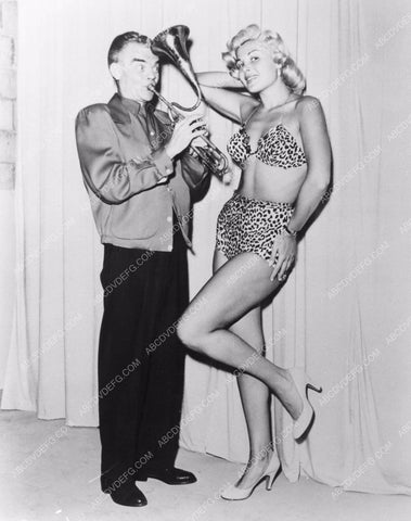 Spike Jones and sexy babe in leopard bikini spijon-37