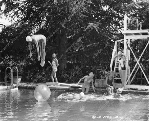 Adele Jergens Patricia White When a Girl's Beautiful wagb-08