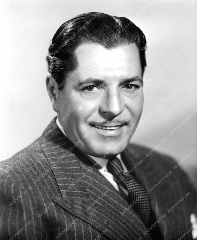 Warner Baxter portrait film Earthbound wbax-15