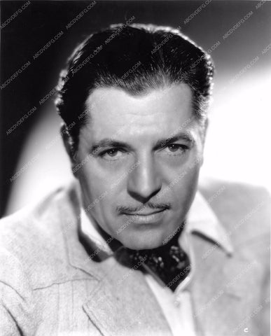 Warner Baxter portrait wbax-31